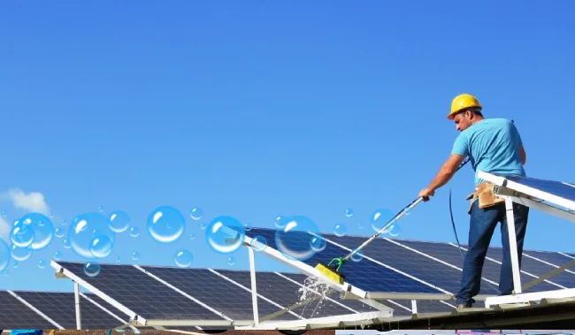 Services Cleaning Berlin a solar (2) (1)